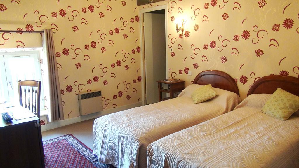 Hotel Le Clos Du Montvinage Étréaupont Cameră foto