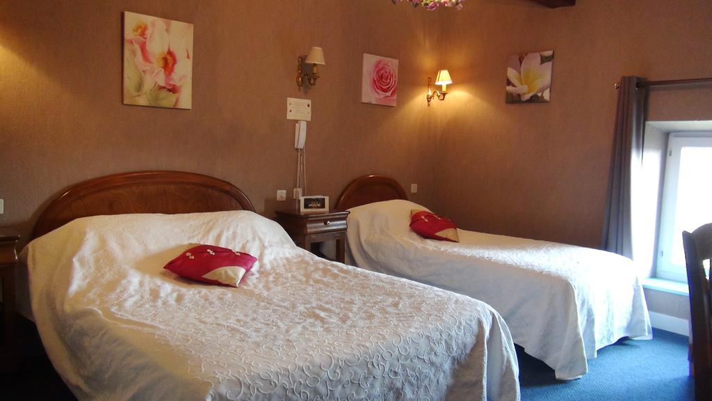 Hotel Le Clos Du Montvinage Étréaupont Cameră foto